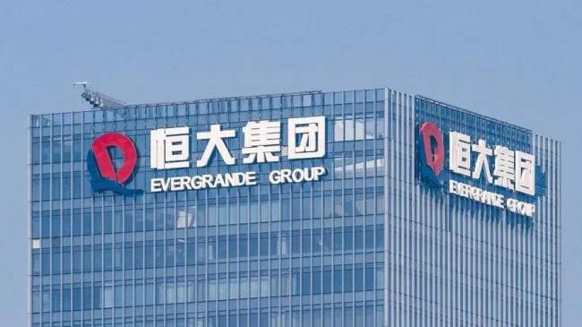 他是许家印亲哥 “寄生式”致富 如今成老赖